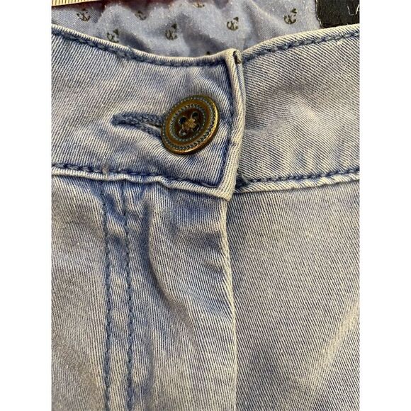 Land N Sea Women's Light Wash Denim Jean Shorts Size 6 Casual Summer - Picture 4 of 11